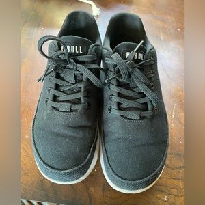 NOBULL shoes. Size 8.